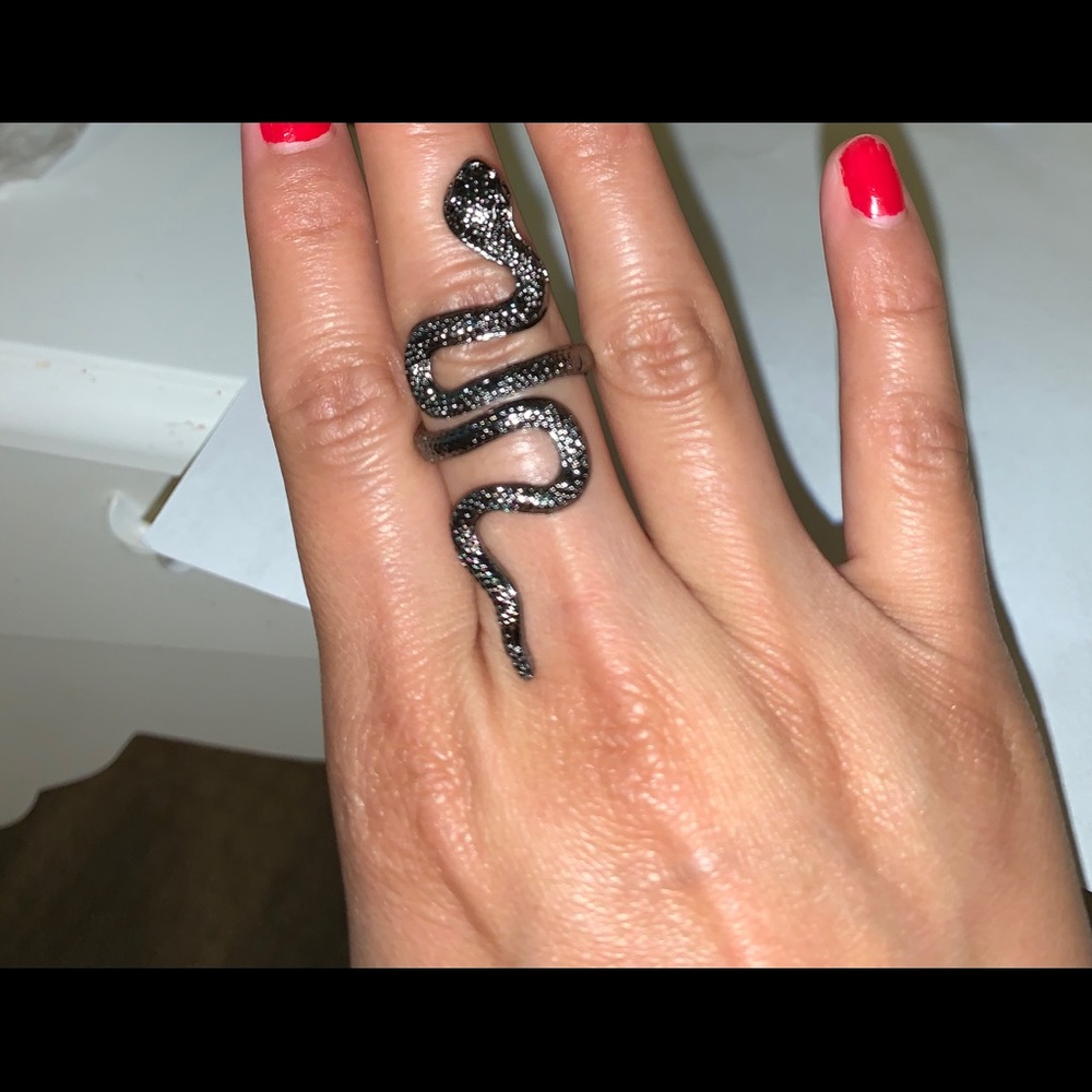 Snake ring - Picture 2 of 4